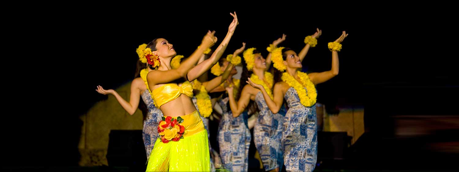 hula dancers at Paradise Cove Luau