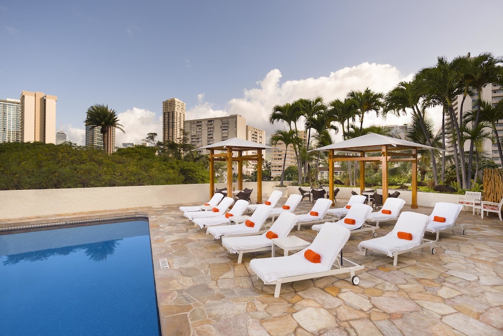 Luana Waikiki, an Aqua Boutique Hotel Property Amenity