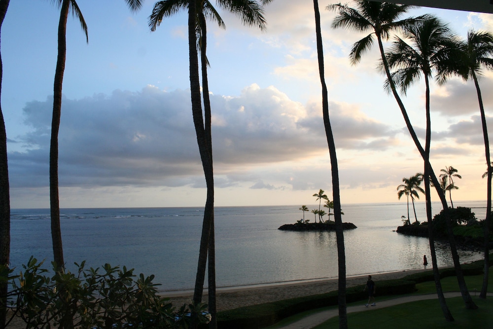 The Kahala hotel and resort