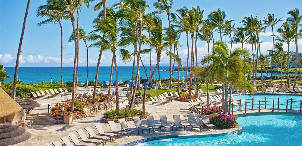 View of the pool at the Hilton Waikialoa Village