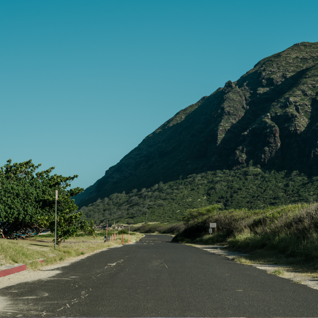 End of the road west Oahu