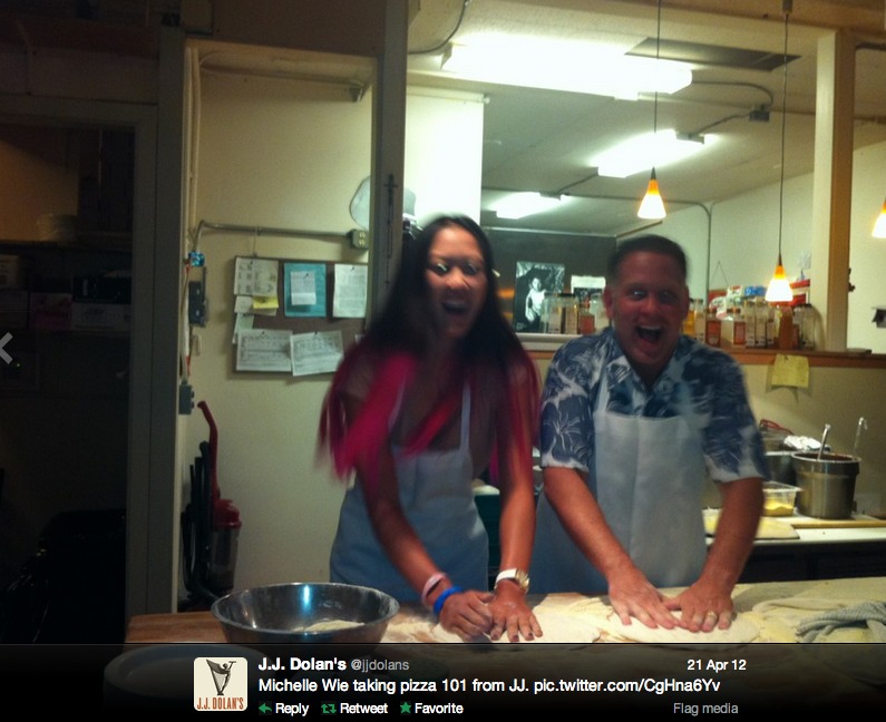 Golfer Michelle Wie makes pizza with J.J. Dolan's owner