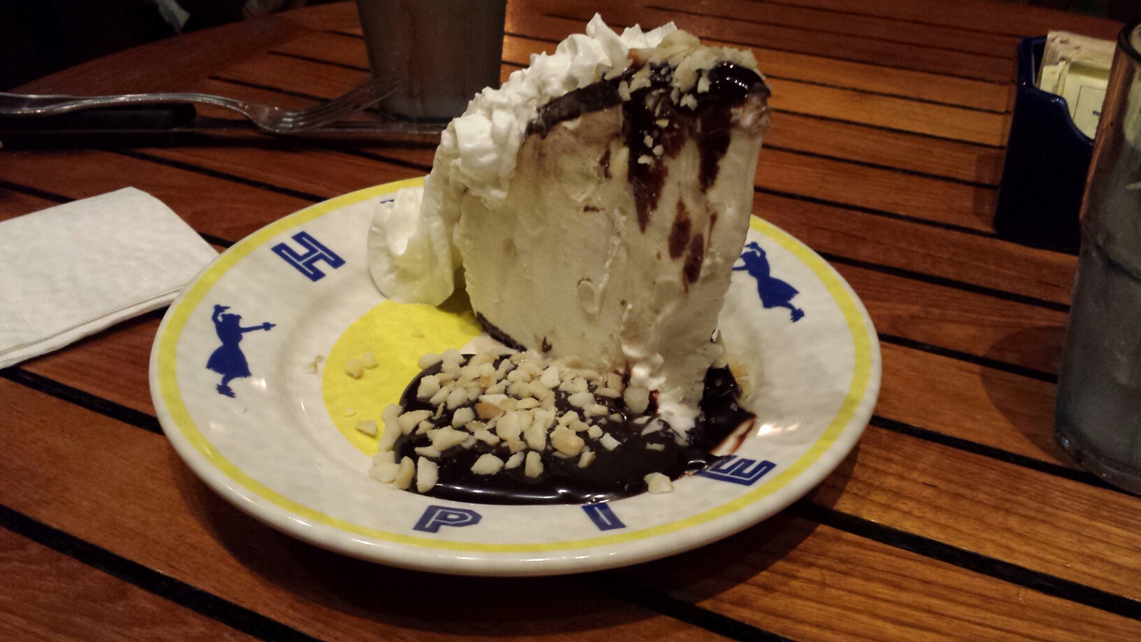 Hula Pie on a plate from the Marriott