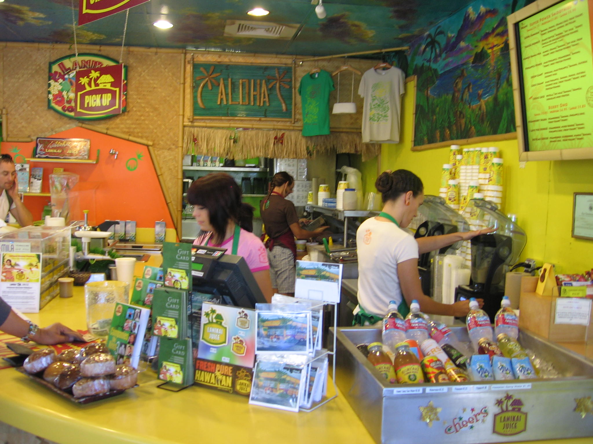 Inside Lanikai Juice