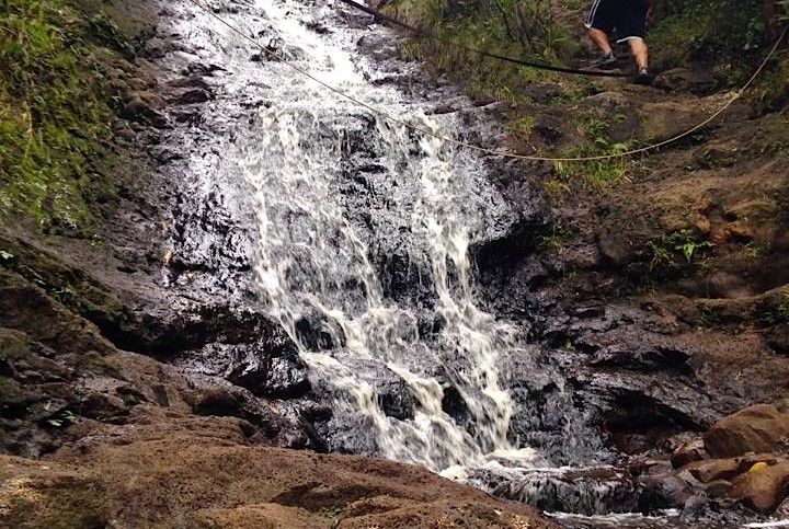 Ka‘au Crater waterfall, close up