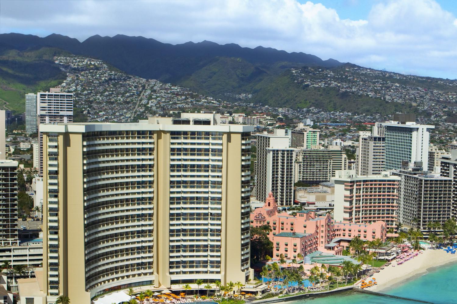 aerial view of waikiki