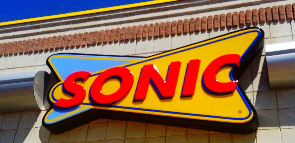 the sonic drive-in sign