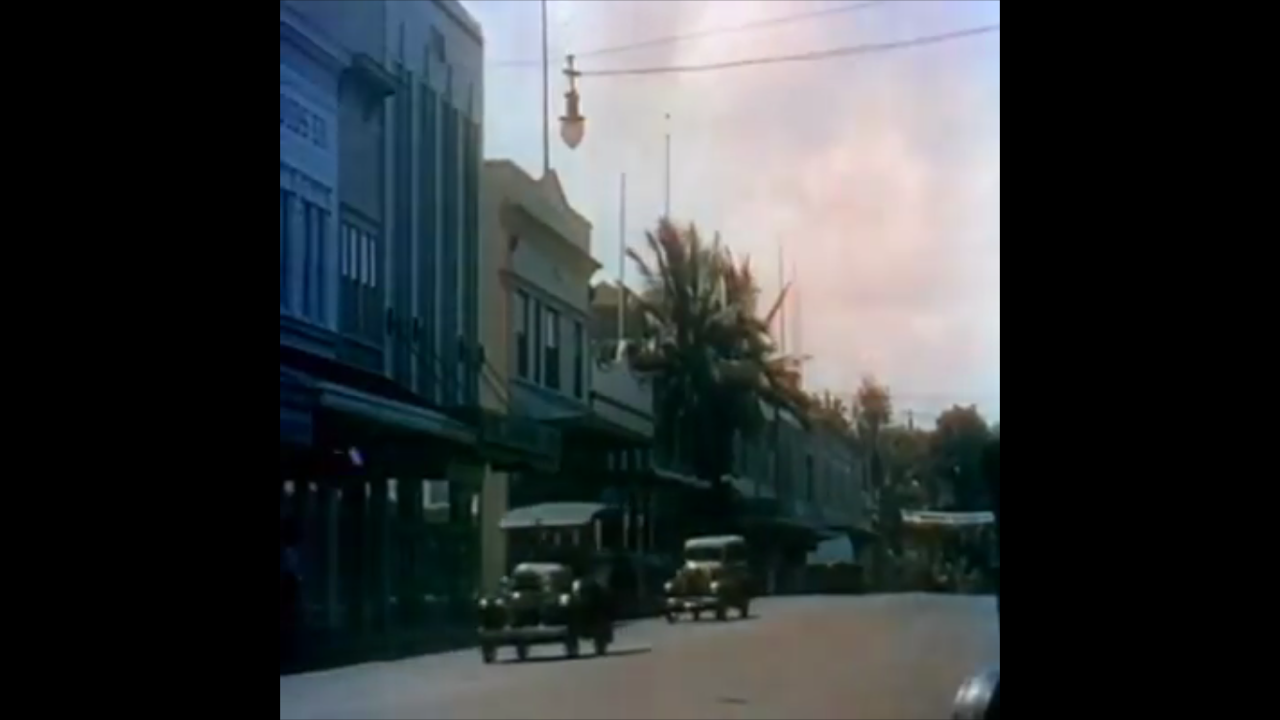 cars driving in Hilo