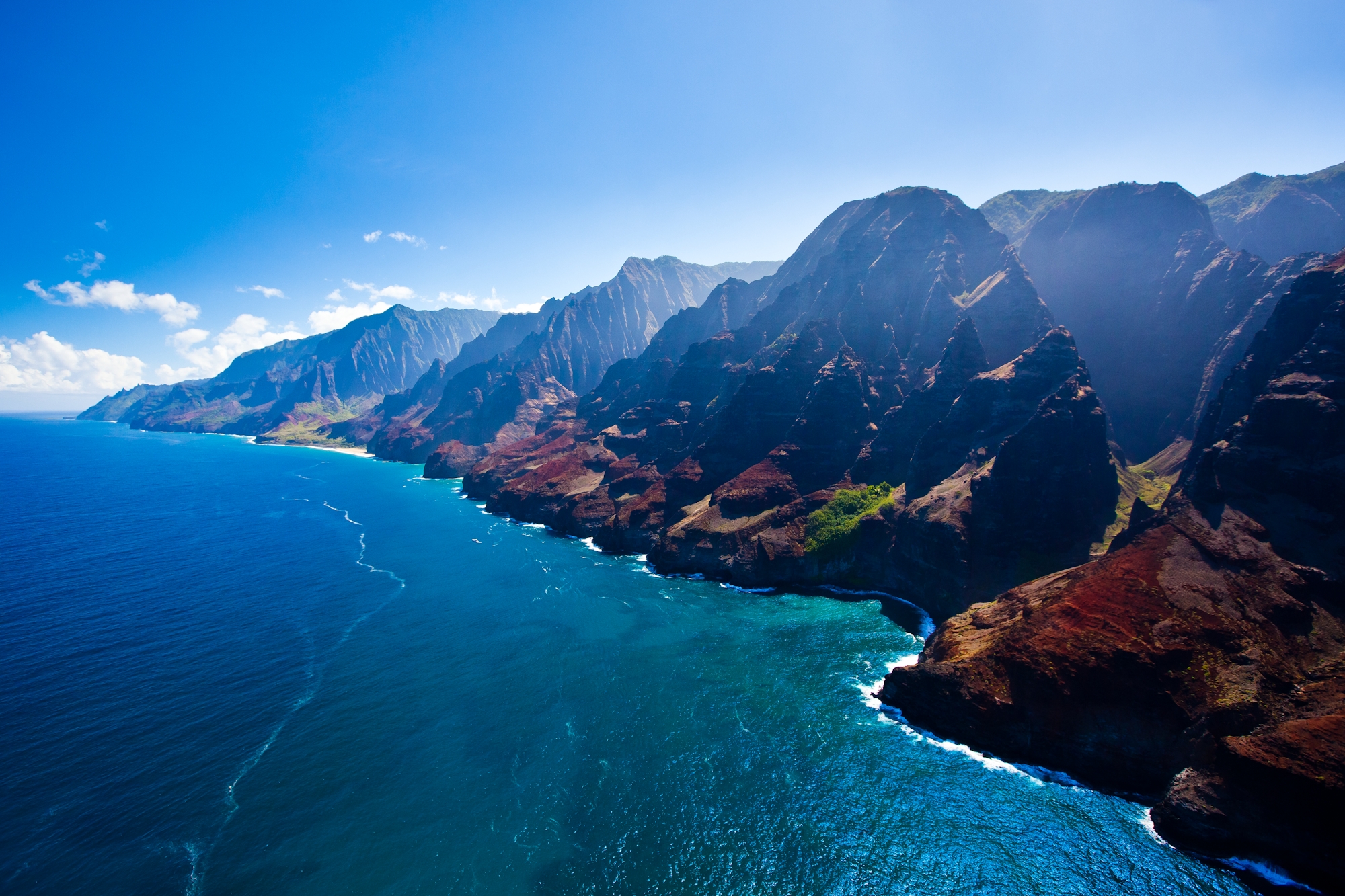 the na pali coast on kauai