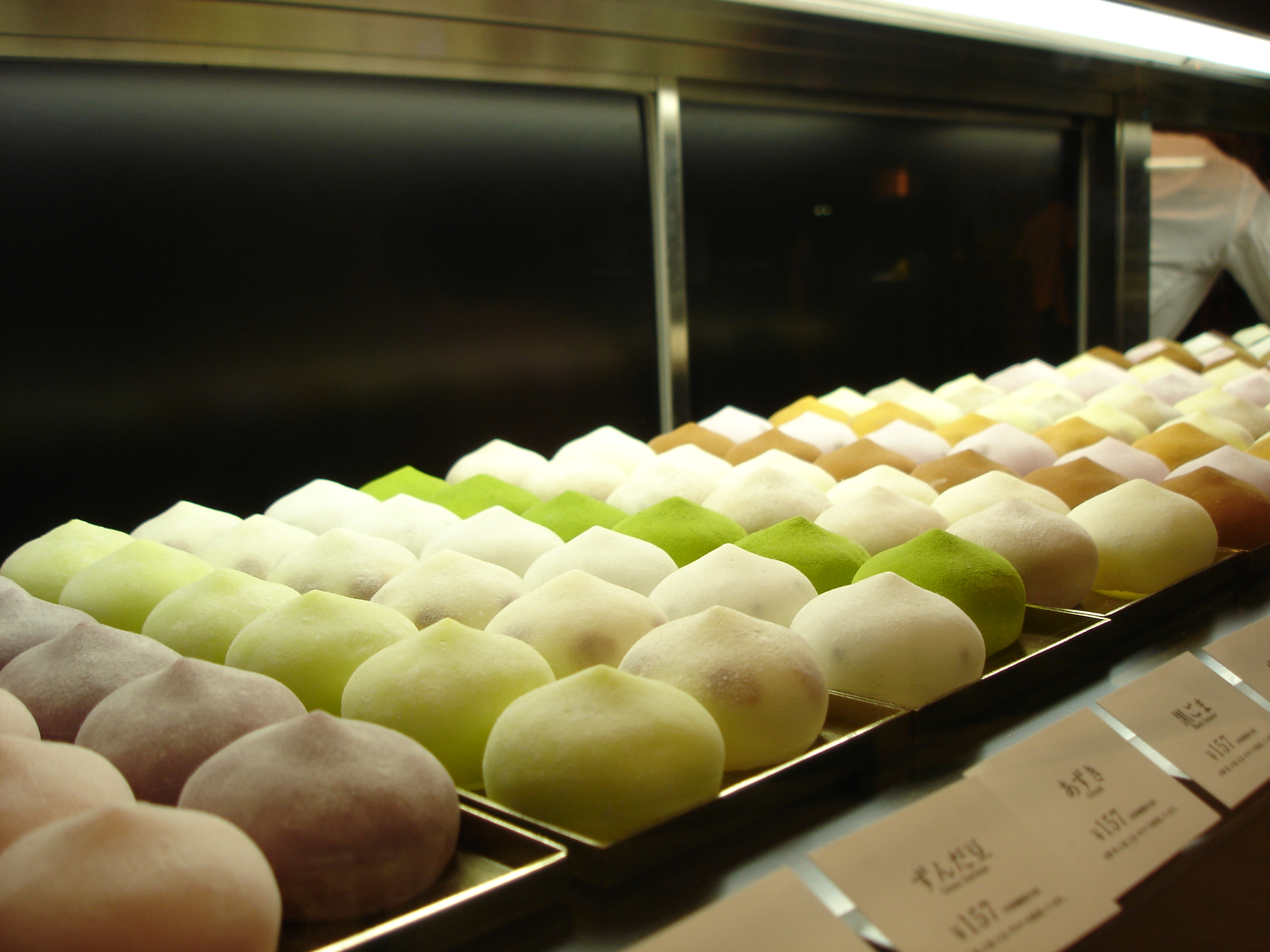 Mochi on trays