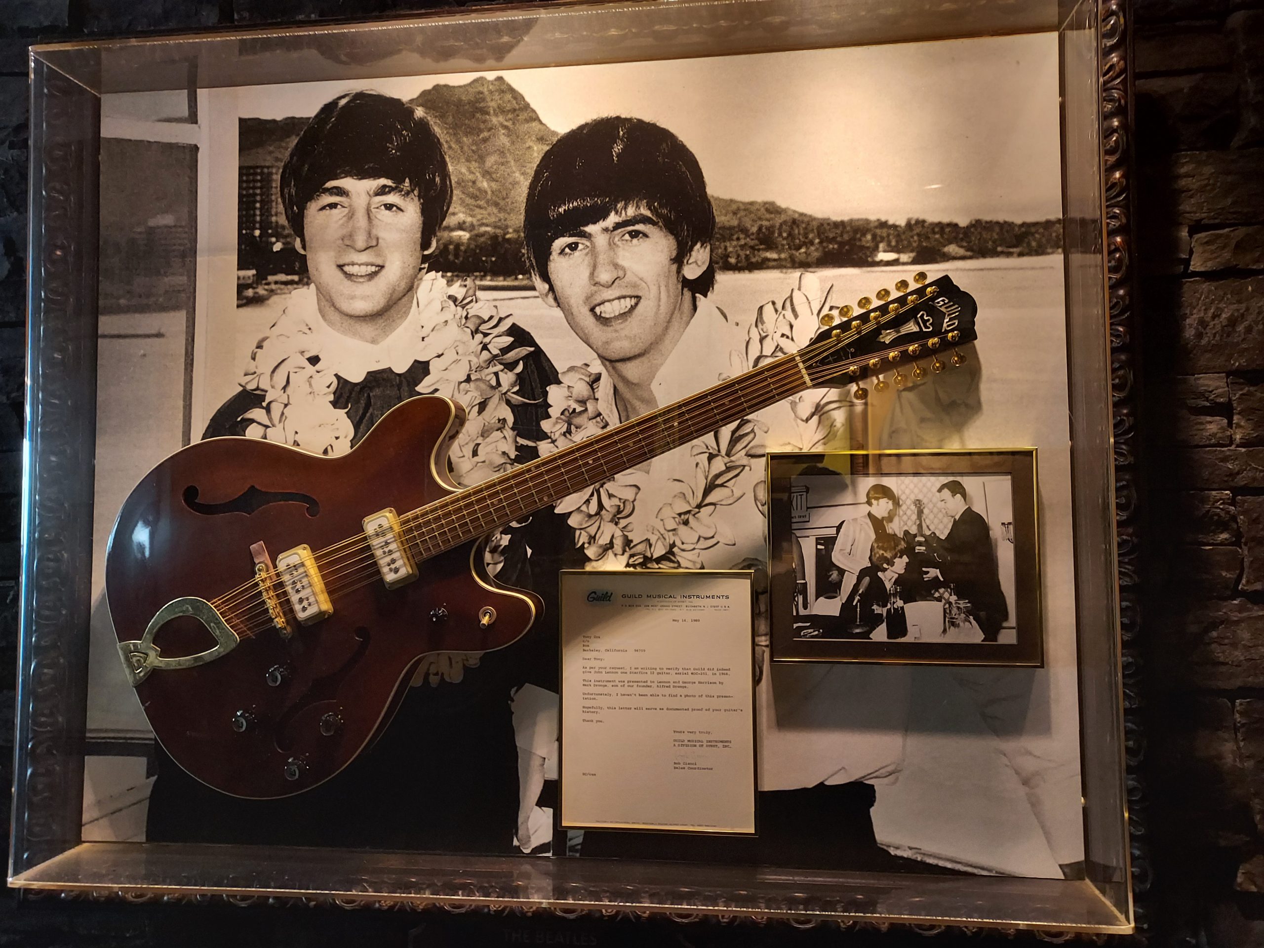 Hard Rock Cafe Waikiki The Beatles