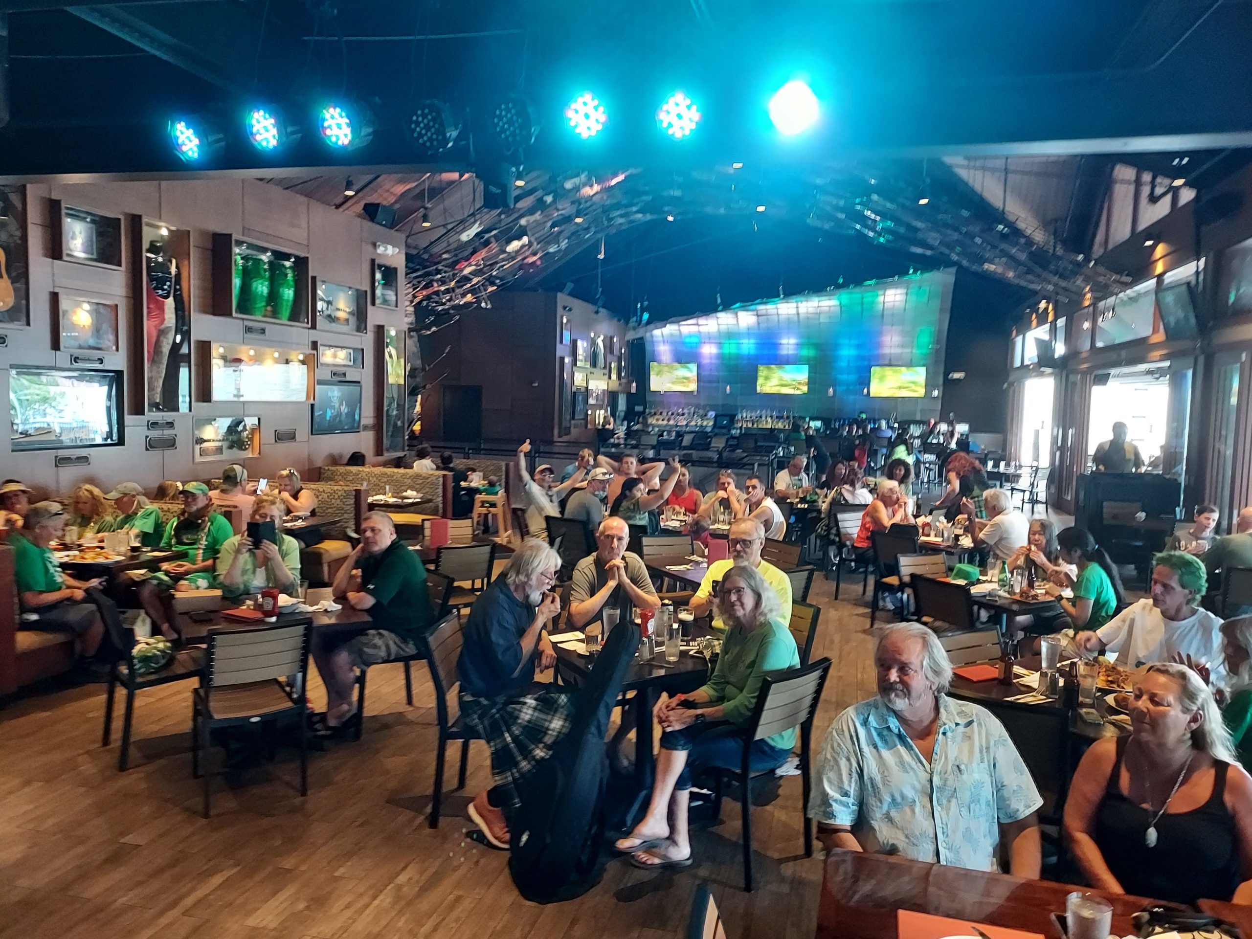 Hard Rock Cafe Waikiki