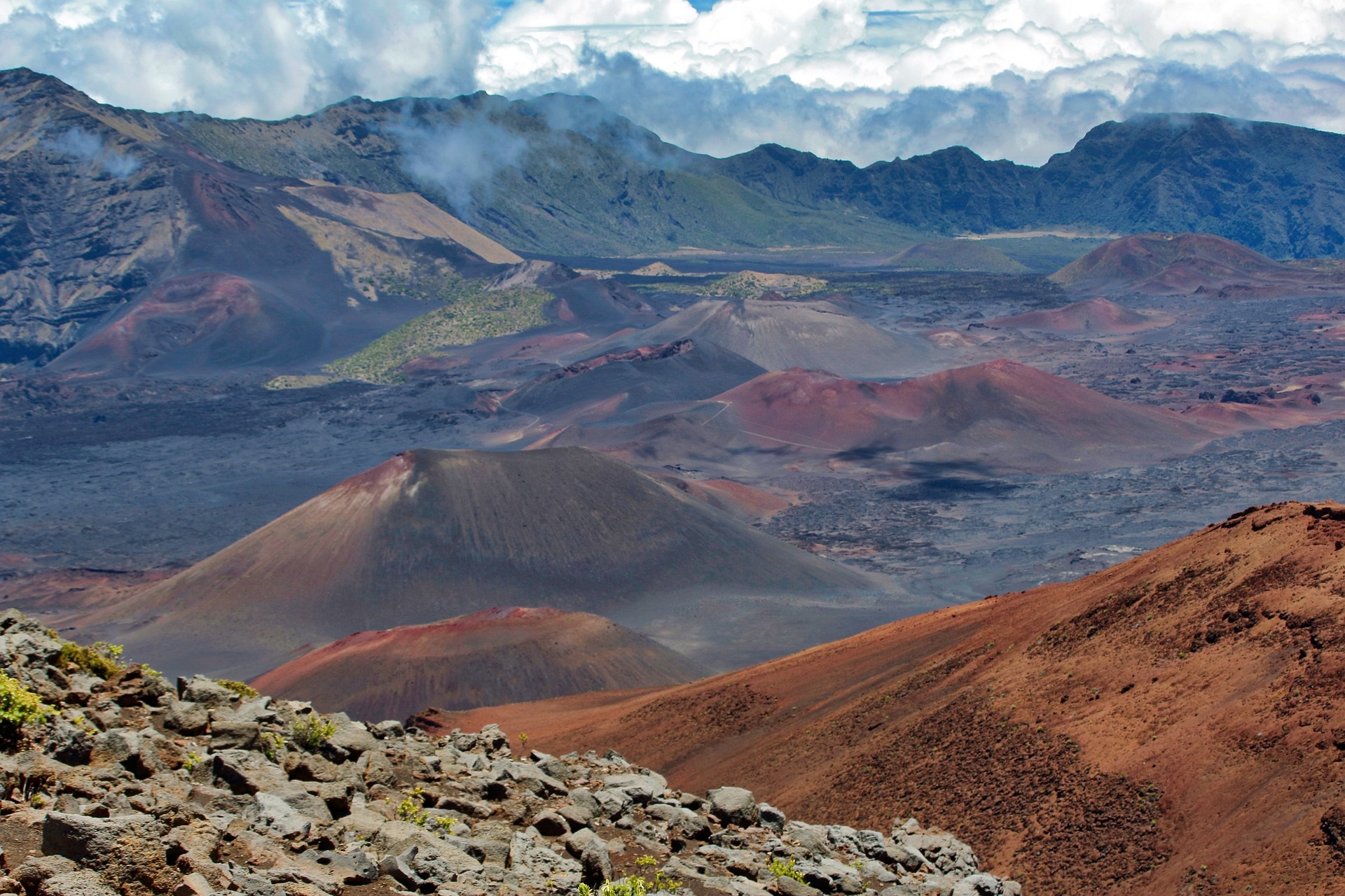 Haleakala crater from lookout 