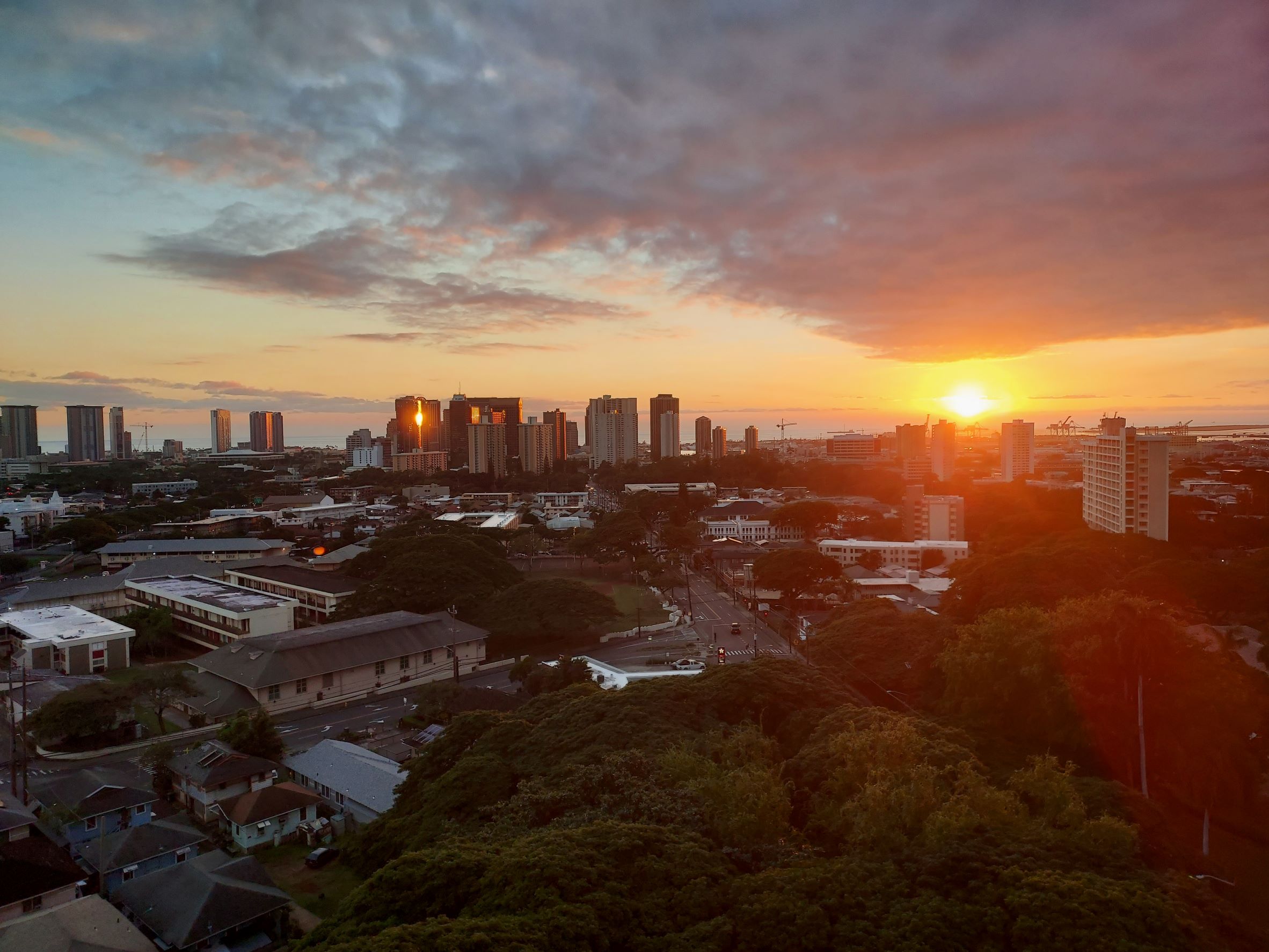 Vog sunset in Honolulu