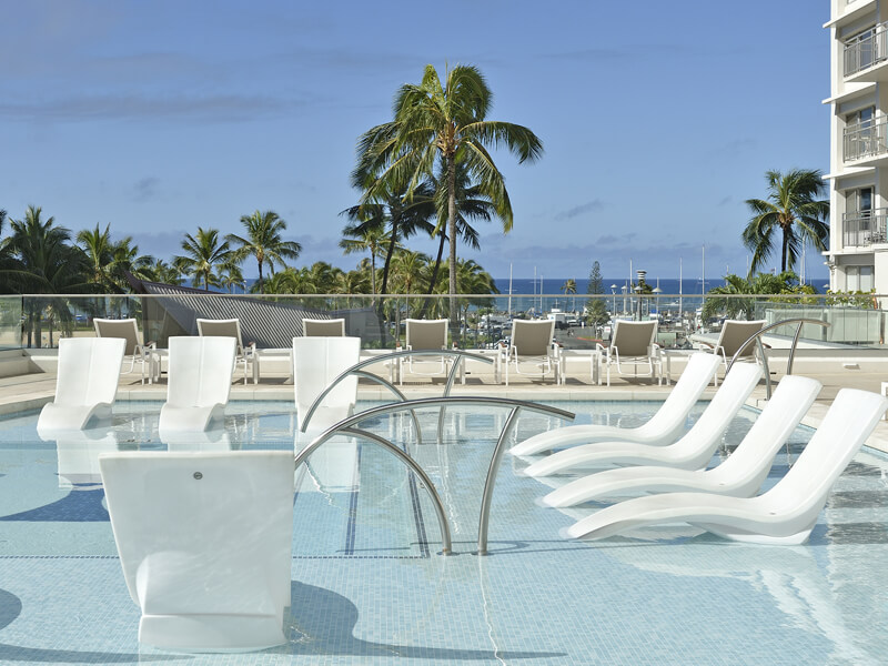 Ilikai Hotel & Suites