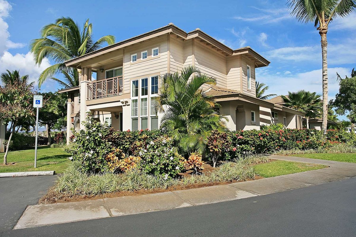Aston Waikoloa Colony Villas