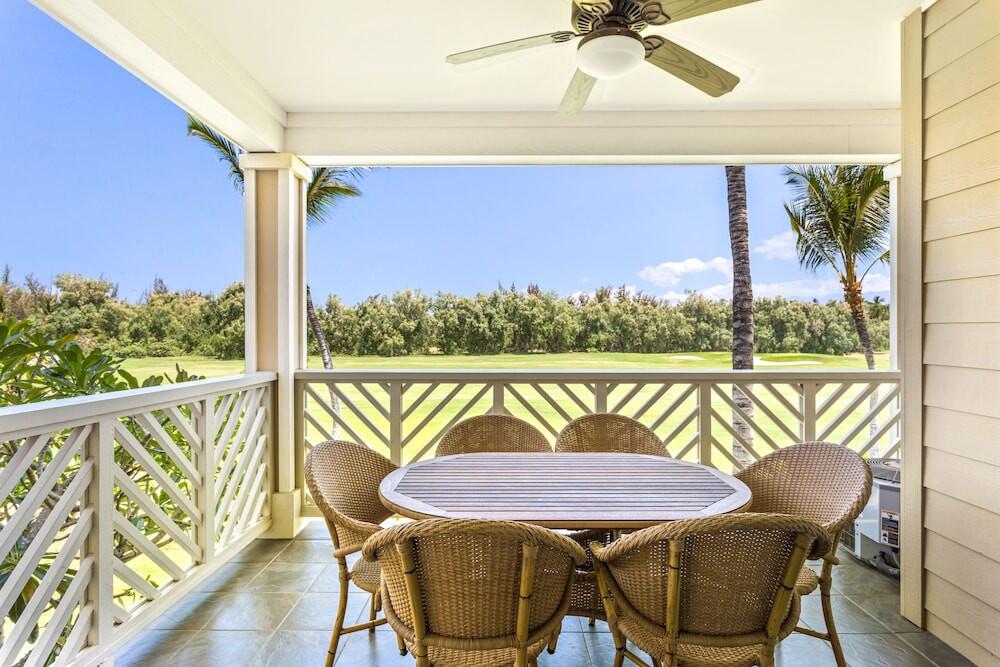 Outrigger Fairway Villas