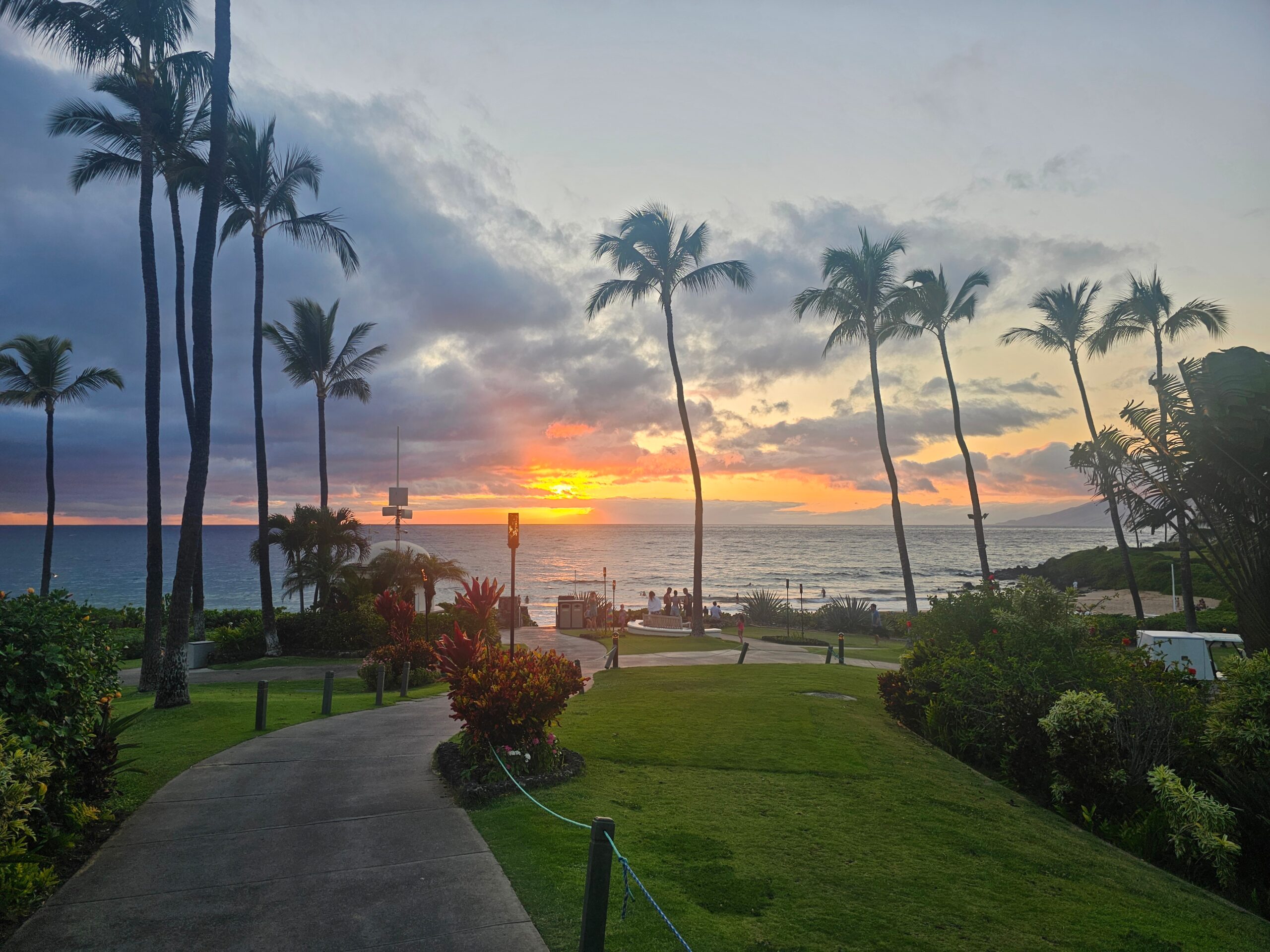 Is Maui Tourism Ready for a Comeback One Year After the Wildfires? | Weighing the Pros and Cons