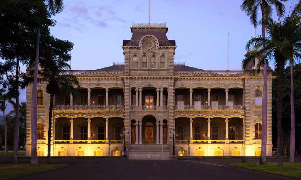 Iolani-Palace-on-Oahu Iolani Palace on Oahu