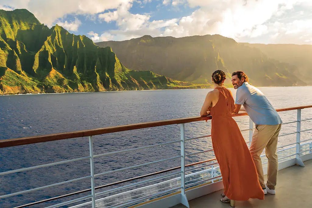 Couple on Pride of America Cruise