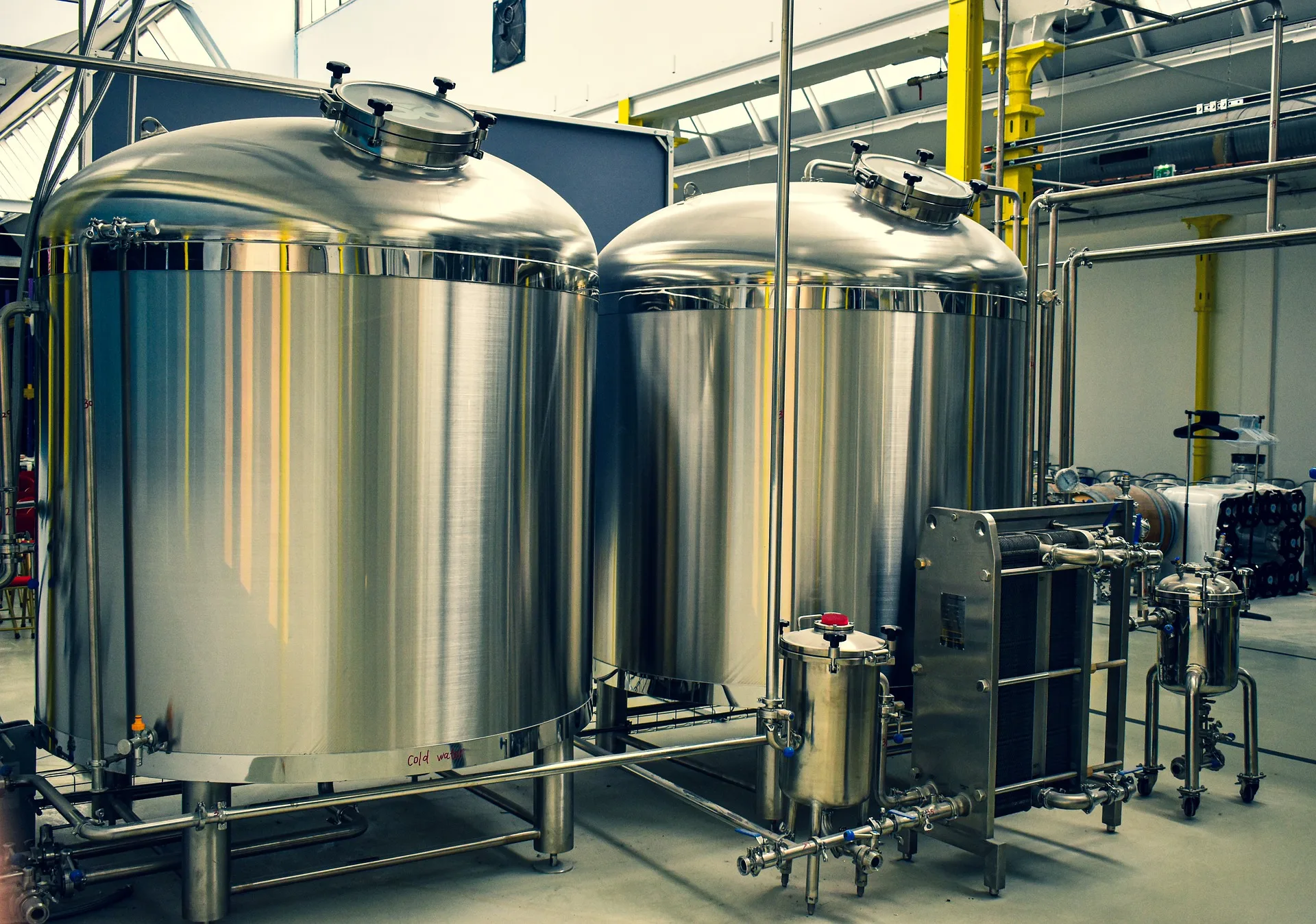 Beer-Tanks Beer-Tanks