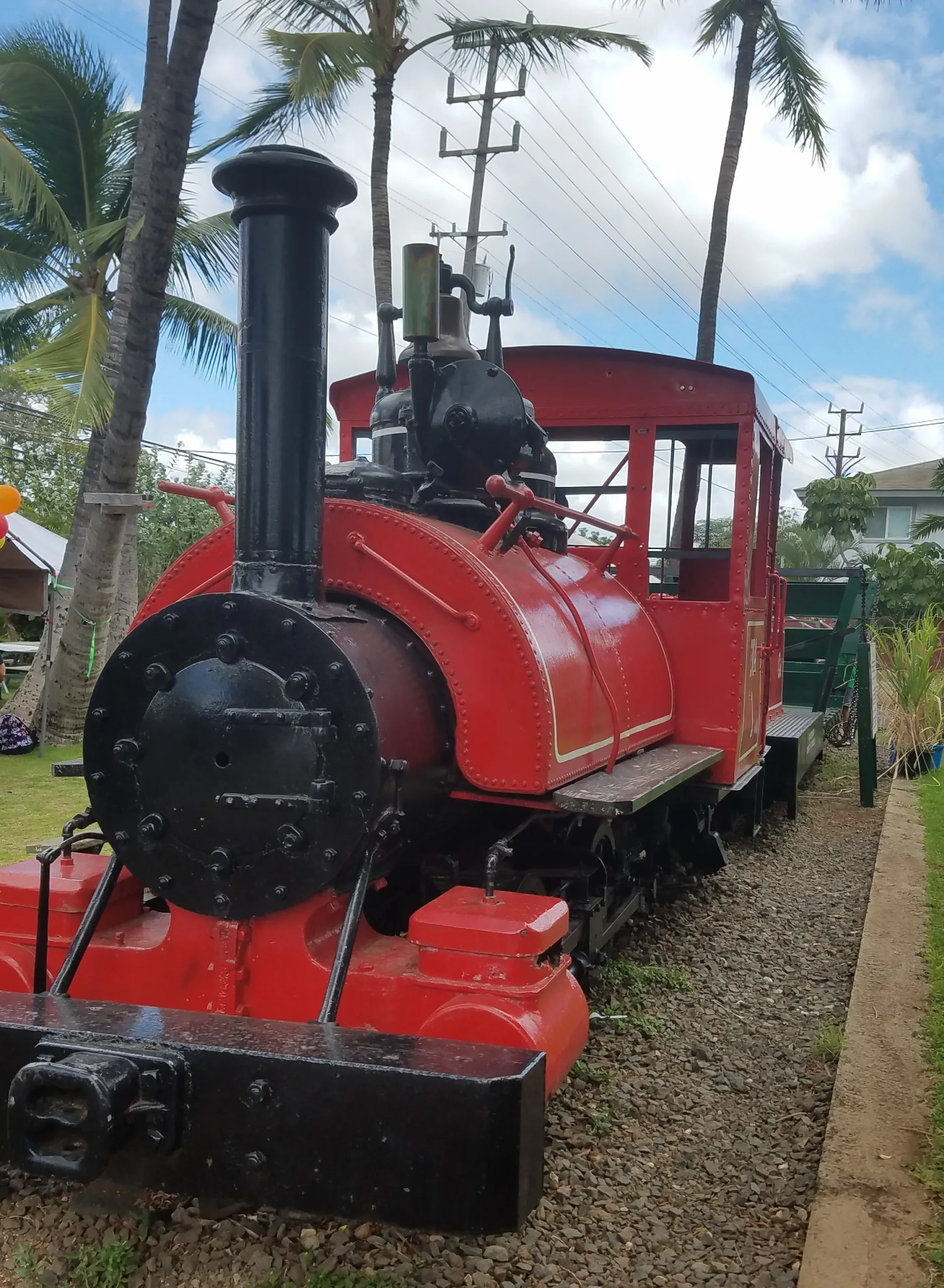 Red-Locomotive Red-Locomotive