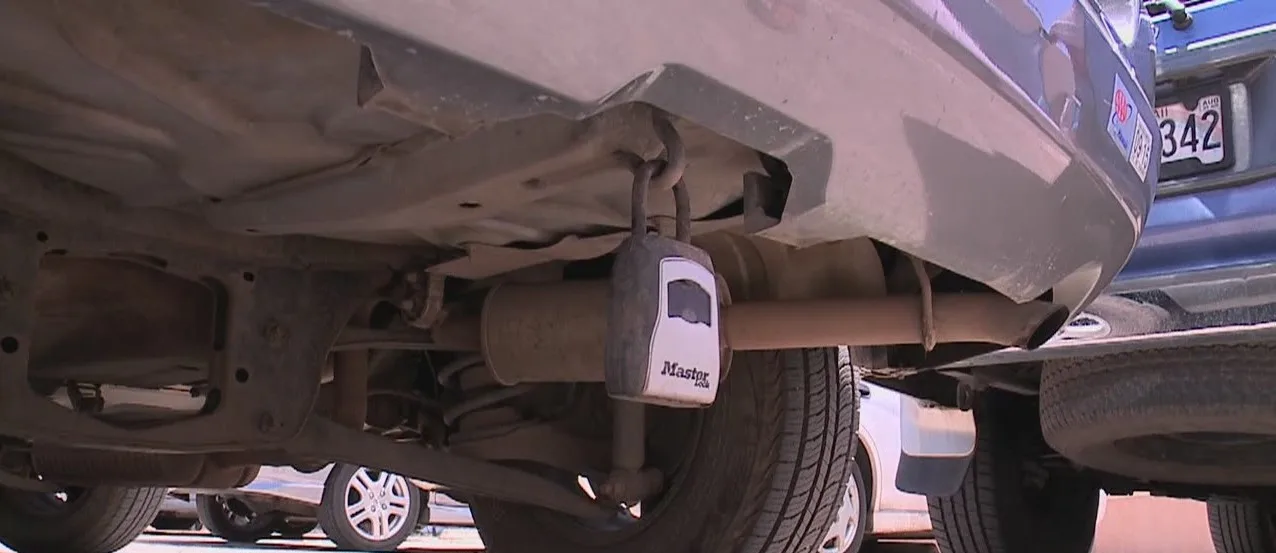 car-lockbox-car-e1445970998396