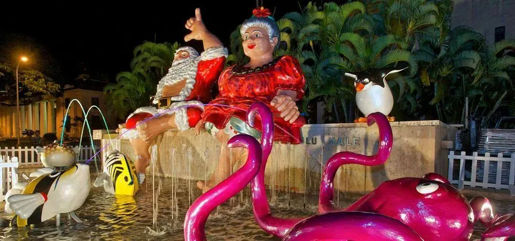 honolulu-city-lights-santa