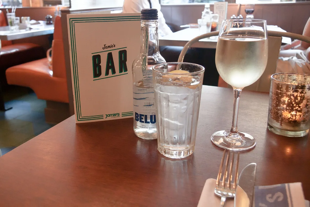 restaurant-425598_1280