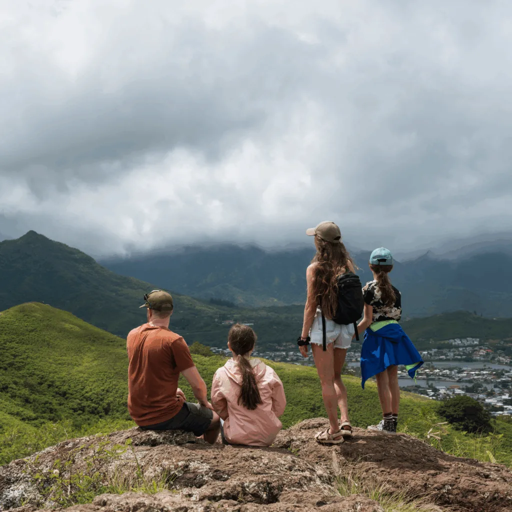 Family hike in Hawaii